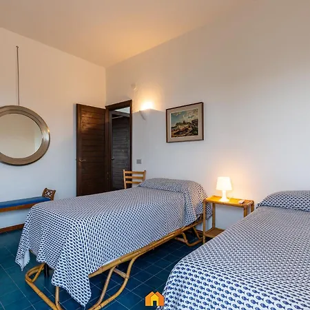 Villa Le Sirene On The
